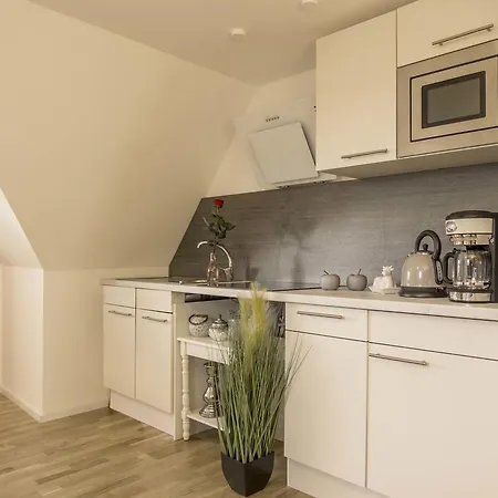 Апартаменты Ferienapartments Schoenblick