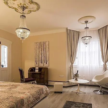 Апартаменты Ferienapartments Schoenblick Курорт-Гориш