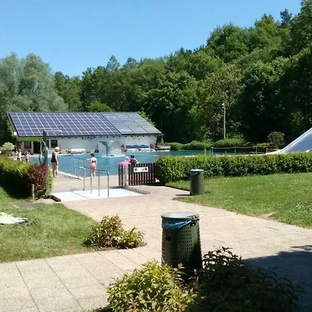 Ferienapartments Schoenblick Апартаменты *